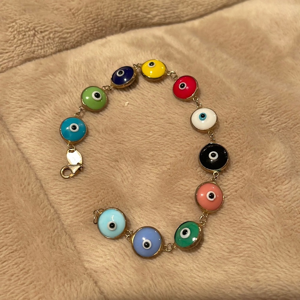 EVIL EYE BRACELET